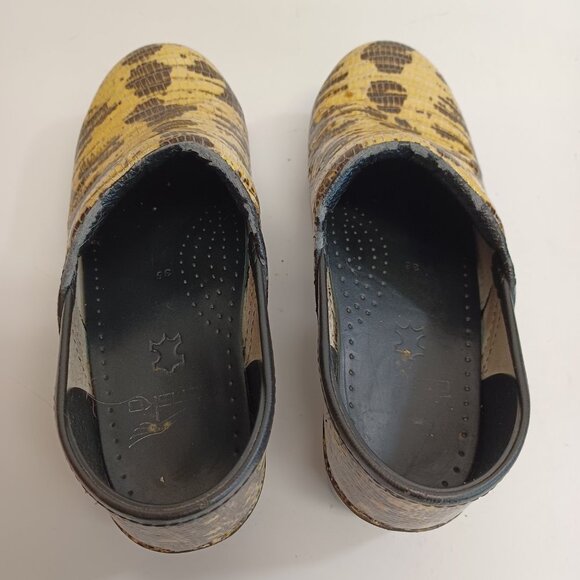 Dansko Clog Professional Shoe Snake Reptile Slip On Style Mule Womens US 6 or 36 - Picture 11 of 15